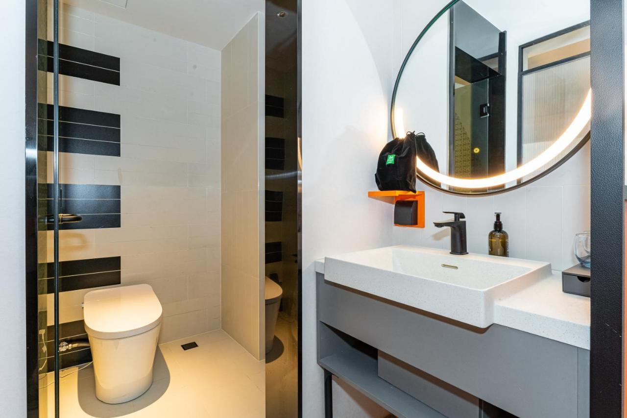 Ibis Styles Hotel - 260M From Guangji Street Subway Station Сиань Экстерьер фото